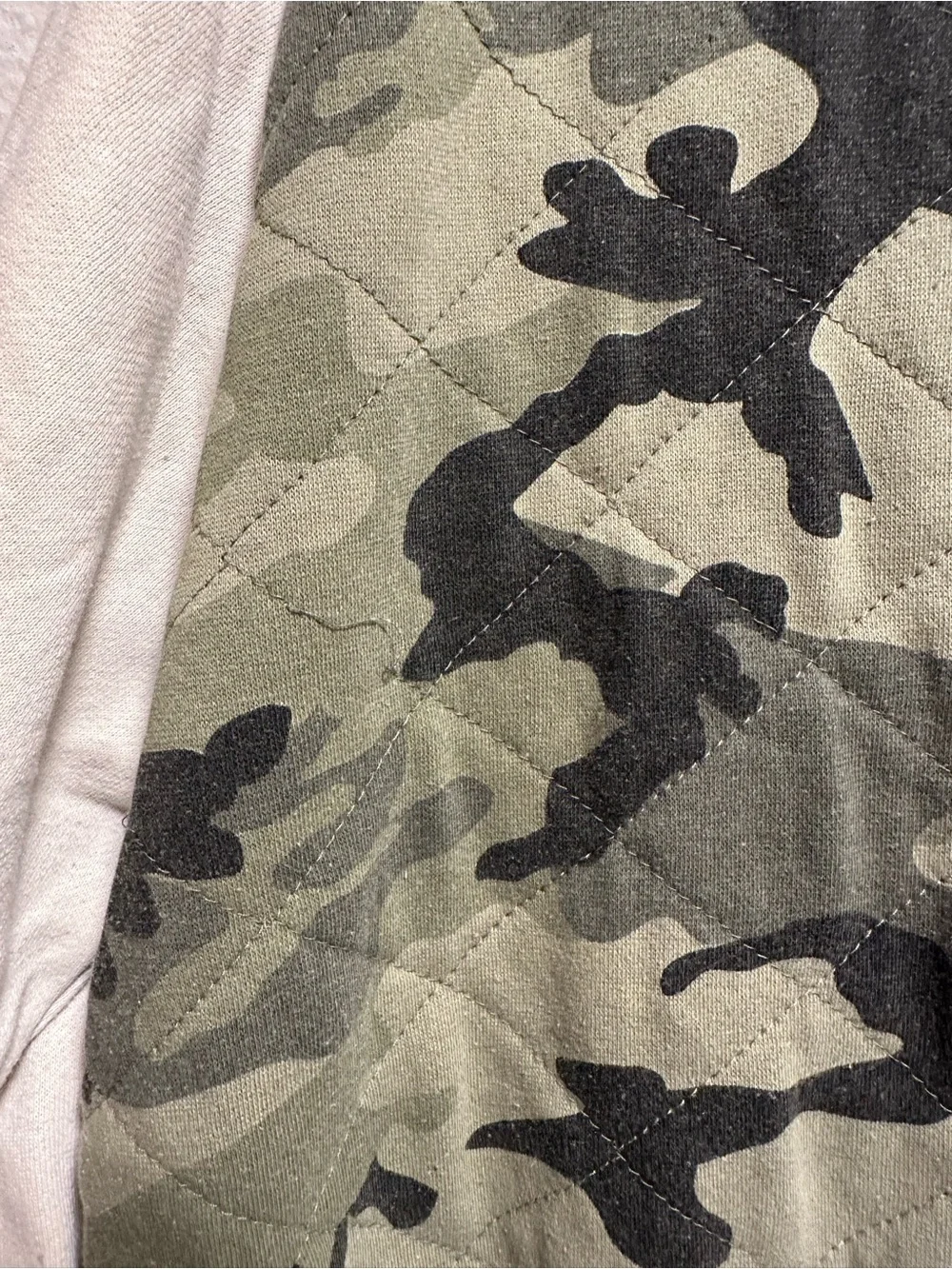 IN Camo Quilted Hoodie Men’s Large Green Cream Pullover Sweatshirt